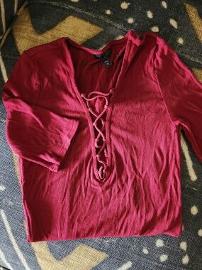 Express red wine lace up neck top tshirt
